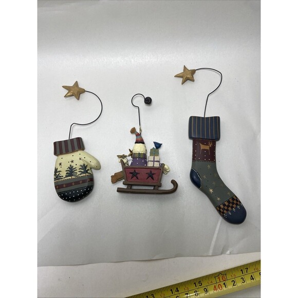Blossom Bucket Christmas Ornaments Lot of 3 Cat in Sleigh Stockings No tags EUC - Picture 5 of 9
